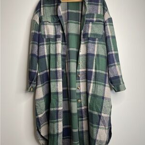 Oversized Green & Navy Plaid Button-Up Shacket – Size XL